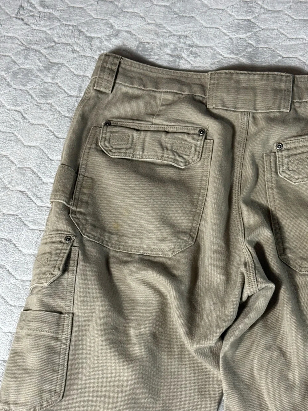 Duluth Trading Work Cargo Pants Tan Heavy Canvas Utility 32x30 Fits 34x28.5